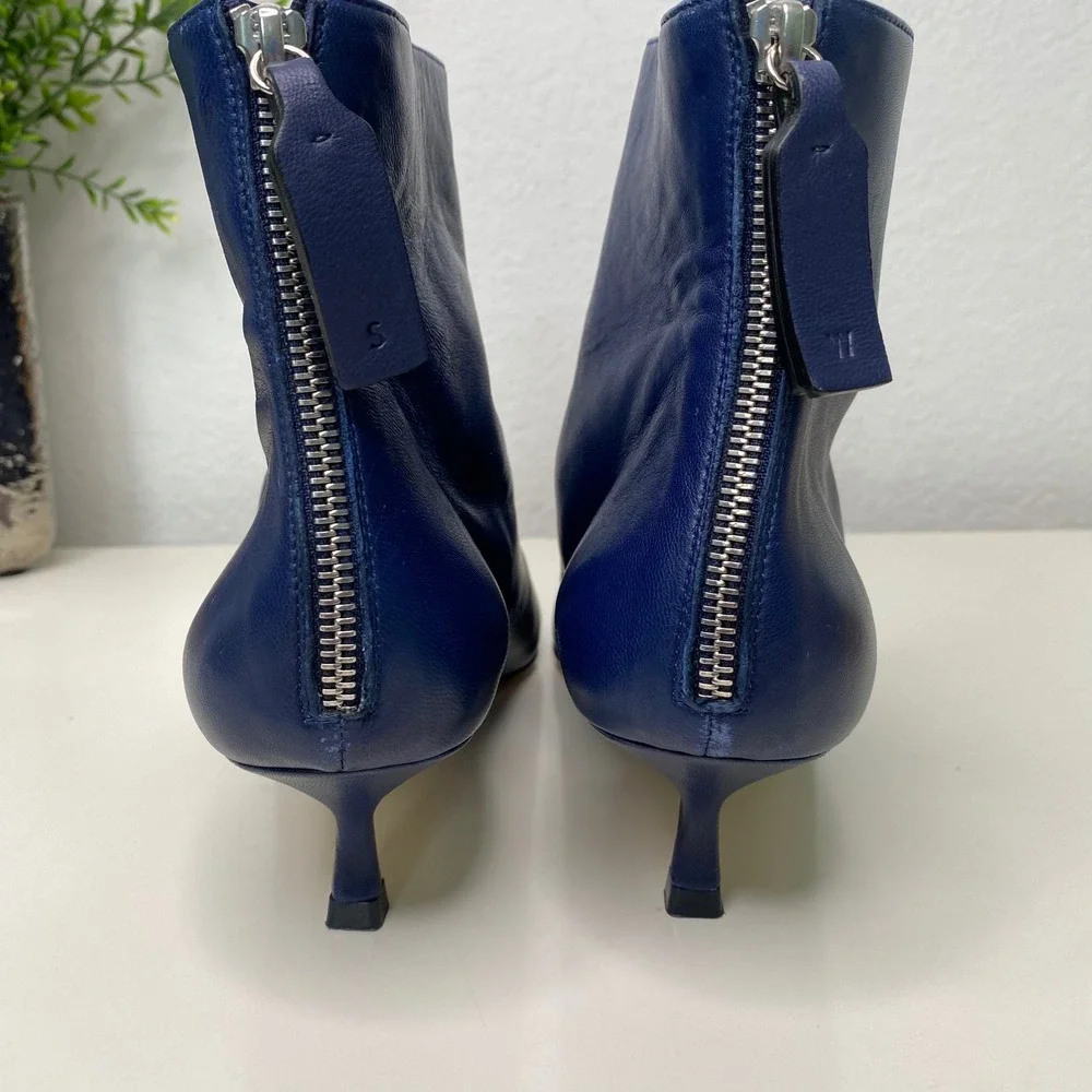Stuart Weitzman Booties Royal Blue Leather Pointed Toe Kitten Heel Ankle Boots 9